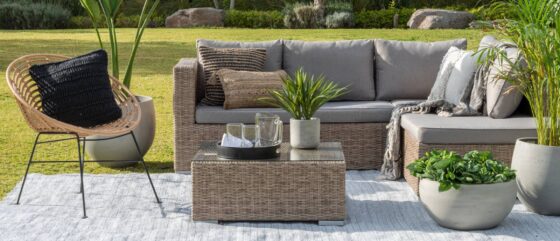 Seasonal Home Decor Ideas: Tips to Refresh Sofa and Cushion Covers 