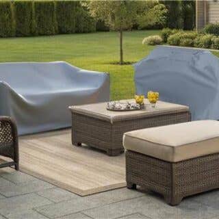 Styling Tips for a Cozy Outdoor Escape