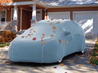 How Custom Car Covers Protect Vehicles from Australia’s Autumn Weather