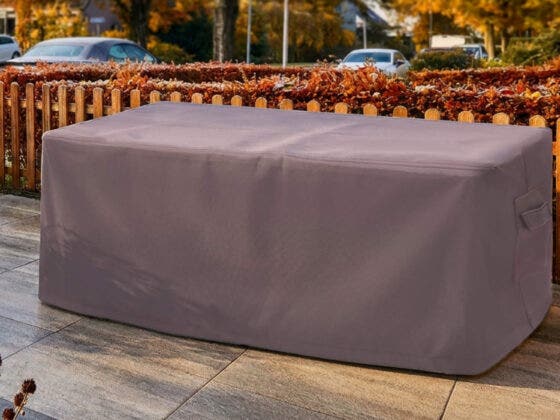 How Secure Tie-Down Table Covers Protect Furniture from Autumn Winds